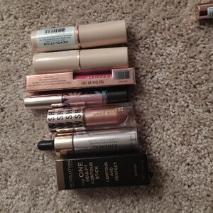 Revolution London Makeup 7 Item Bundle